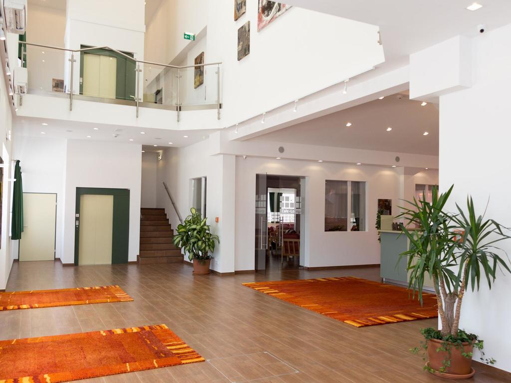 Winrooms "Hotel&Appartement" Wiener Neustadt Exterior photo
